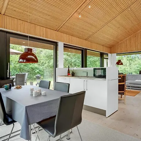 Vakantiehuis Three-bedroom In