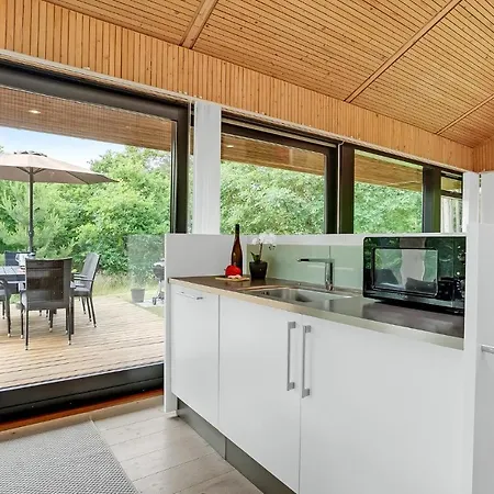 Three-bedroom In Σπίτι διακοπών *