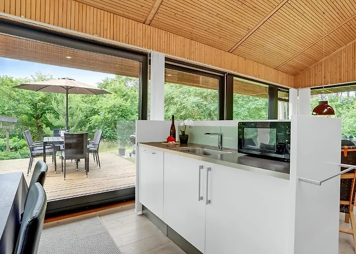 Three-bedroom In بيت للعطل *